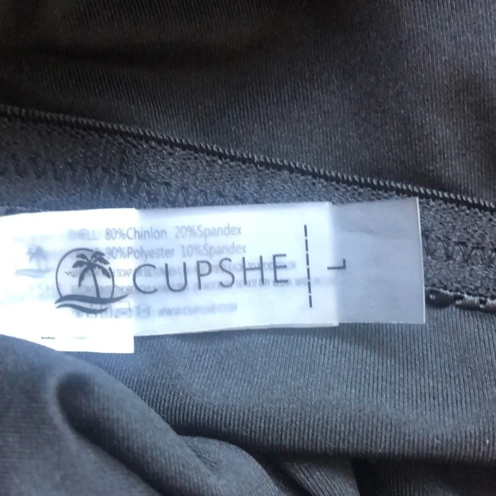 Cupshe Swimsuit - Size Large